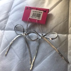 Brand new Betsey Johnson Bow Earrings